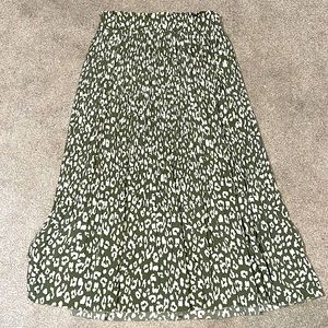 High Waist Pleaded Skirt